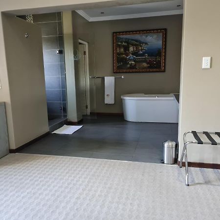St Andrews Hotel And Spa Йоханесбург Екстериор снимка