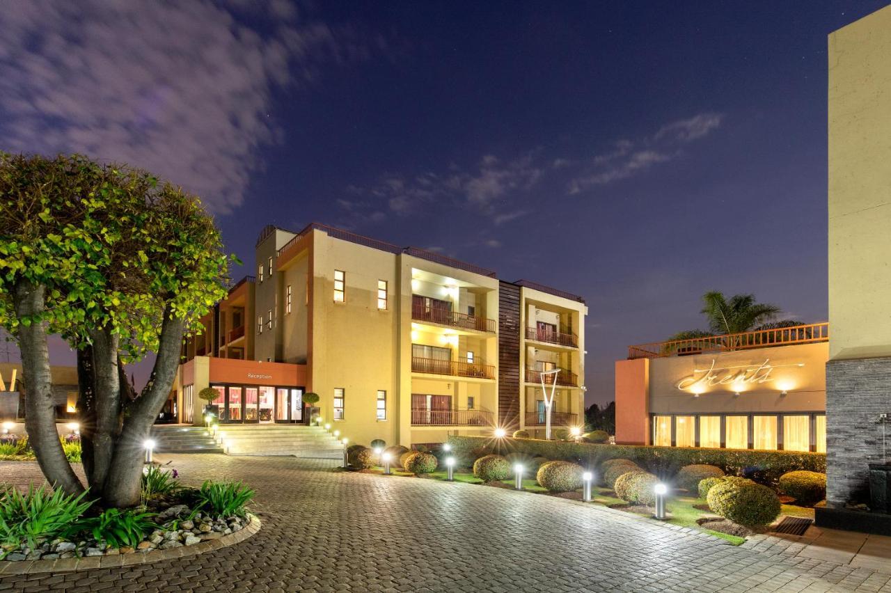 St Andrews Hotel And Spa Йоханесбург Екстериор снимка