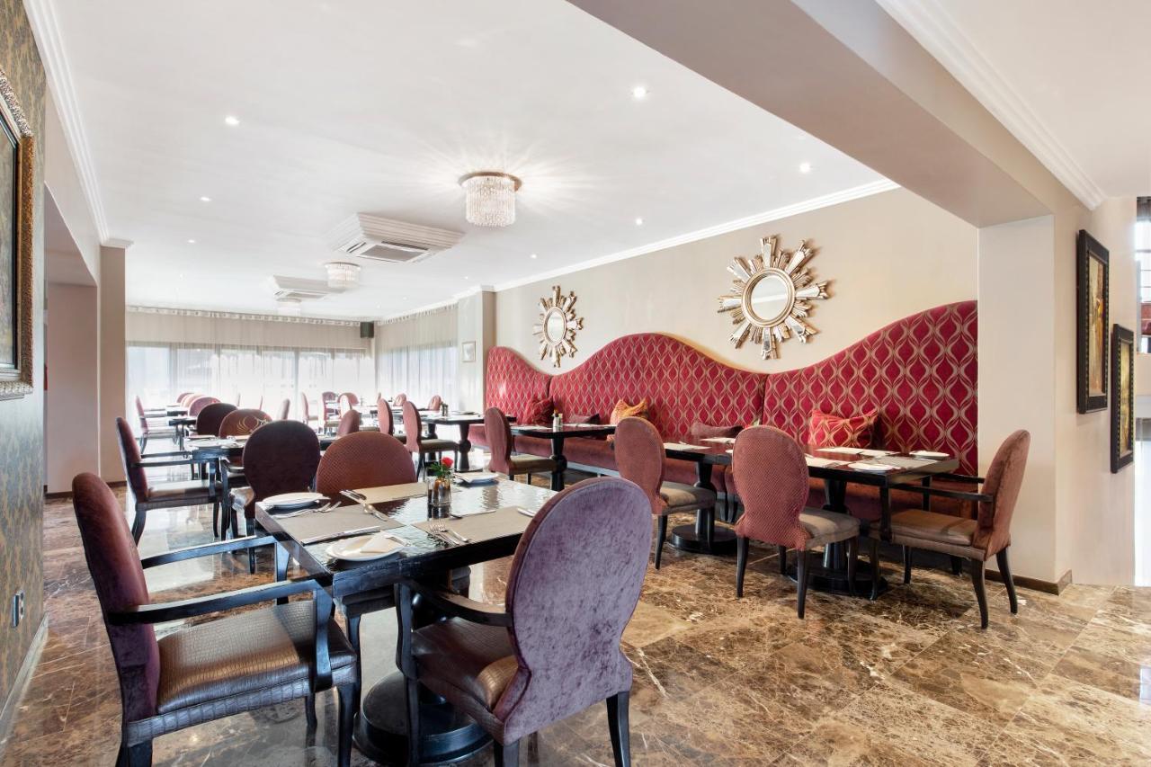 St Andrews Hotel And Spa Йоханесбург Екстериор снимка