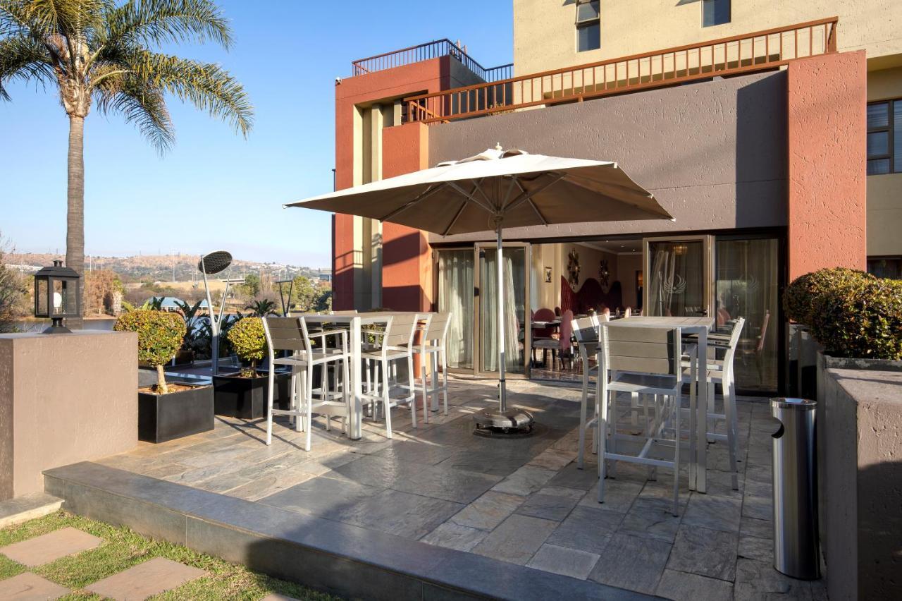 St Andrews Hotel And Spa Йоханесбург Екстериор снимка
