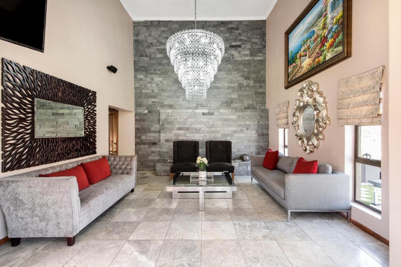 St Andrews Hotel And Spa Йоханесбург Екстериор снимка